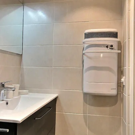 Appartamento Superbe Studio-cabine Pour 4 Sur Les Pistes, Balcon, Casier à Skis Adjacent, Parking - Fr-1-455-141 *