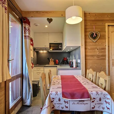 Superbe Studio-cabine Pour 4 Sur Les Pistes, Balcon, Casier à Skis Adjacent, Parking - Fr-1-455-141 *