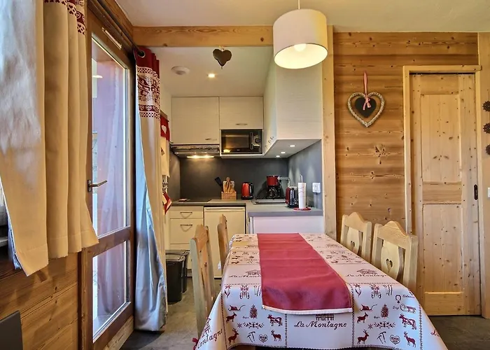 Superbe Studio-cabine Pour 4 Sur Les Pistes, Balcon, Casier à Skis Adjacent, Parking - Fr-1-455-141 *