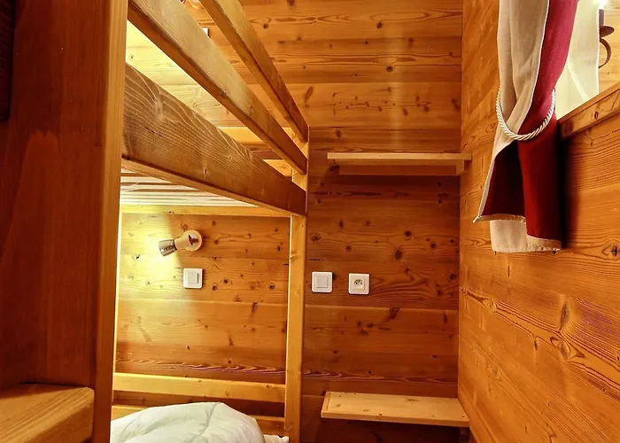 Superbe Studio-cabine Pour 4 Sur Les Pistes, Balcon, Casier à Skis Adjacent, Parking - Fr-1-455-141